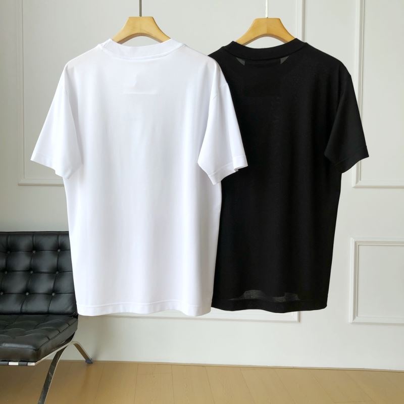 Unclassified Brand T-Shirts